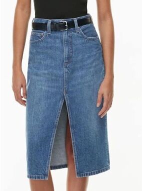 Aritzia Denim Forum “The ‘90s Halle Skirt” — High-Rise Vintage Denim (Size 32)